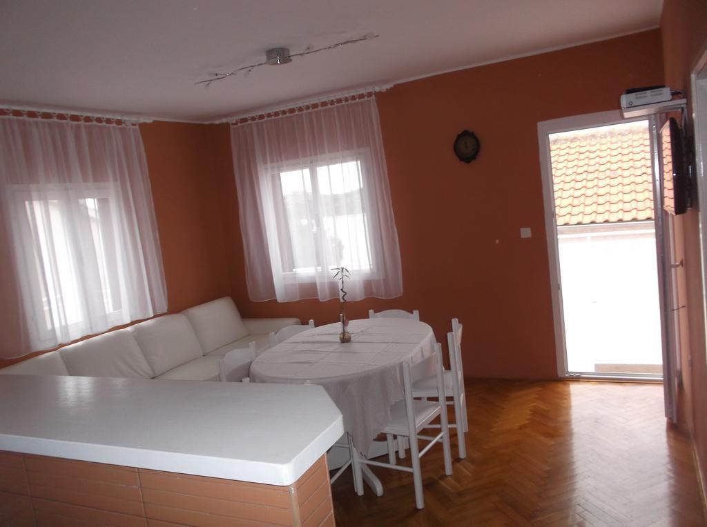 Apartman Vladic Grebaštica Exterior foto
